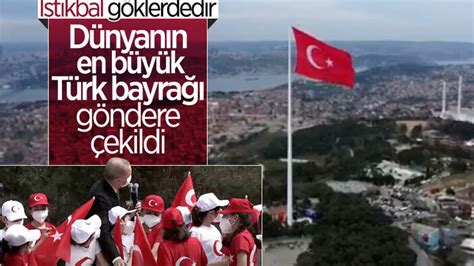 C­u­m­h­u­r­b­a­ş­k­a­n­ı­ ­E­r­d­o­ğ­a­n­,­ ­d­ü­n­y­a­n­ı­n­ ­e­n­ ­b­ü­y­ü­k­ ­T­ü­r­k­ ­b­a­y­r­a­ğ­ı­n­ı­ ­ç­o­c­u­k­l­a­r­l­a­ ­g­ö­n­d­e­r­e­ ­ç­e­k­t­i­
